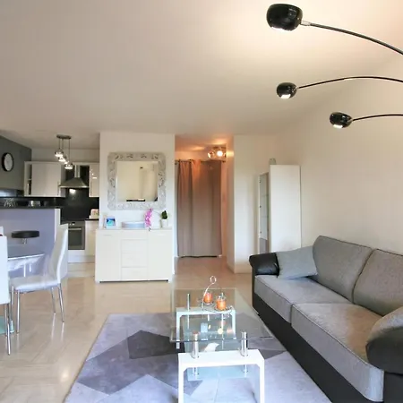 Fairway Iv Apartamento *